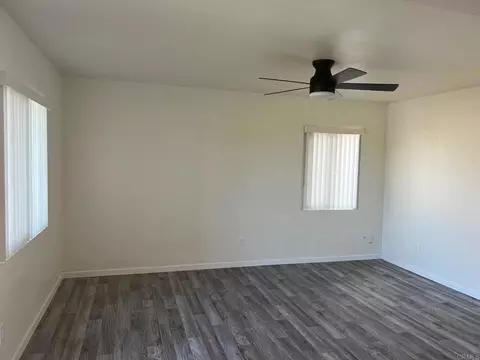 Living - 935 Elm Ave, Imperial Beach, CA 91932 photo 2 of 5