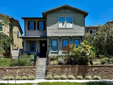 2911 Eldenberry St, Escondido, CA 92029