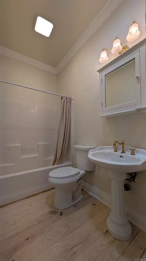 Bath - 5447 Don Luis Dr, Carlsbad, CA 92010 photo 3 of 5