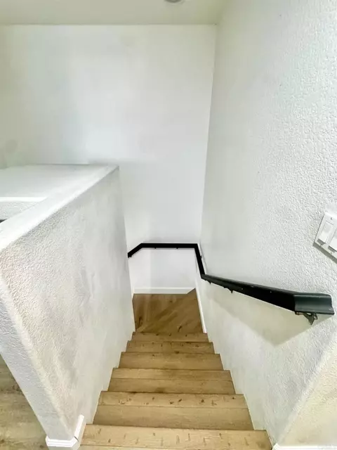 Entry Way - 1443 Claude Ln #2, Chula Vista, CA 91913 photo 8 of 11