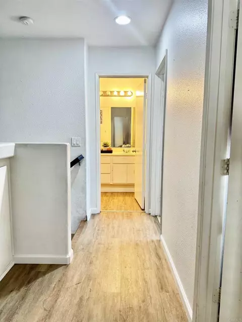 Entry Way - 1443 Claude Ln #2, Chula Vista, CA 91913 photo 10 of 11