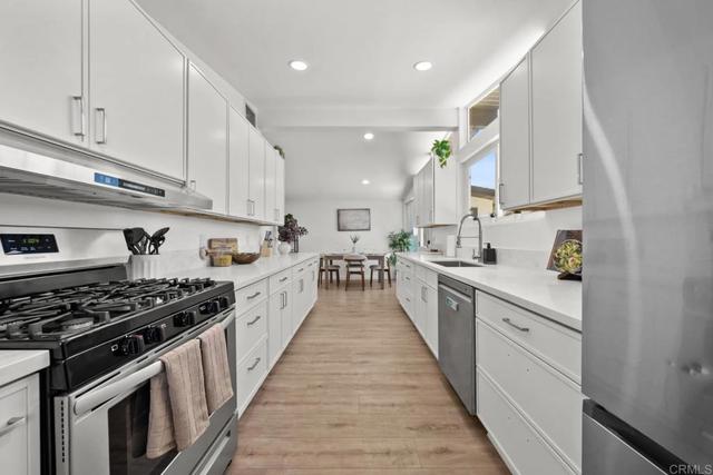 12540 Taunt Pl, Poway, CA 92064