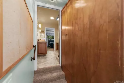 Entry Way - 441 Condado Way, Escondido, CA 92025 photo 2 of 3