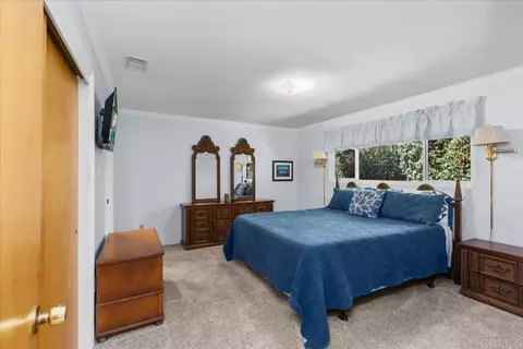Bedroom - 441 Condado Way, Escondido, CA 92025 photo 3 of 4