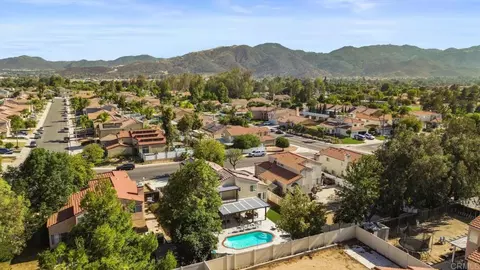 View/Area - 22586 Raspberry Ln, Wildomar, CA 92595 photo 2 of 5