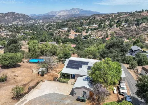 View/Area - 950 S Grade Rd, Alpine, CA 91901 photo 1 of 3