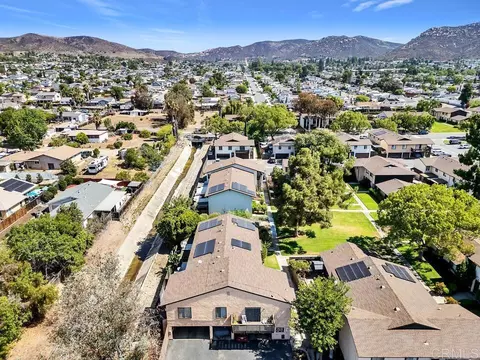 View/Area - 10107 Peaceful Ct, Santee, CA 92071 photo 6 of 10