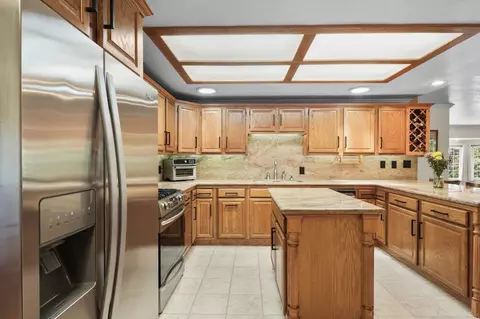 Kitchen - 9529 Marilla Dr, Lakeside, CA 92040 photo 2 of 5
