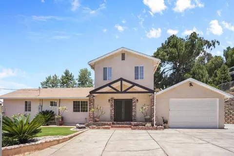 Exterior - 9529 Marilla Dr, Lakeside, CA 92040 photo 2 of 32