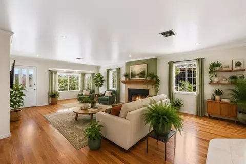 Living - 9529 Marilla Dr, Lakeside, CA 92040 photo 2 of 5