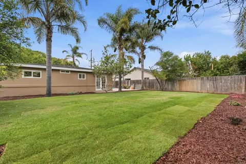 Exterior - 3247 Carolyn Cir, Oceanside, CA 92054 photo 12 of 15