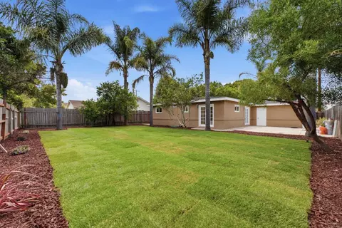 Exterior - 3247 Carolyn Cir, Oceanside, CA 92054 photo 13 of 15