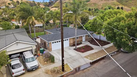 View/Area - 3247 Carolyn Cir, Oceanside, CA 92054 photo 1 of 4