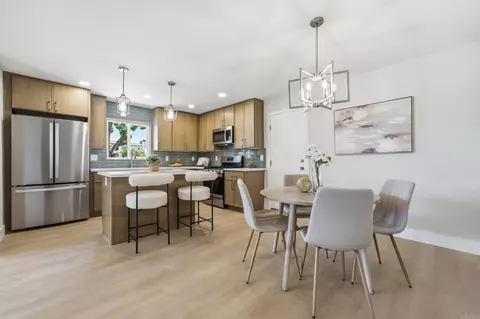 Dining - 3247 Carolyn Cir, Oceanside, CA 92054 photo 1 of 4