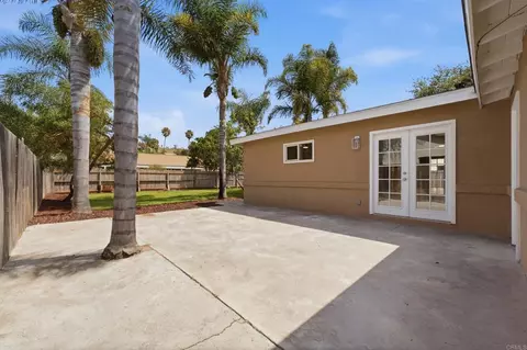 Exterior - 3247 Carolyn Cir, Oceanside, CA 92054 photo 5 of 15