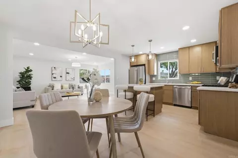 Dining - 3247 Carolyn Cir, Oceanside, CA 92054 photo 2 of 4