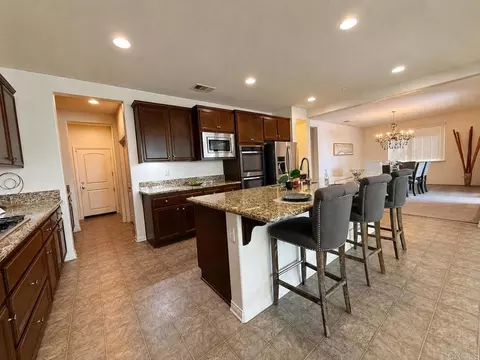 Kitchen - 31699 Country View Rd, Temecula, CA 92591 photo 5 of 6