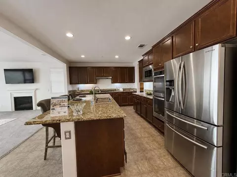 Kitchen - 31699 Country View Rd, Temecula, CA 92591 photo 6 of 6