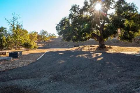 Exterior - 20899 Black Canyon Rd, Ramona, CA 92065 photo 19 of 20