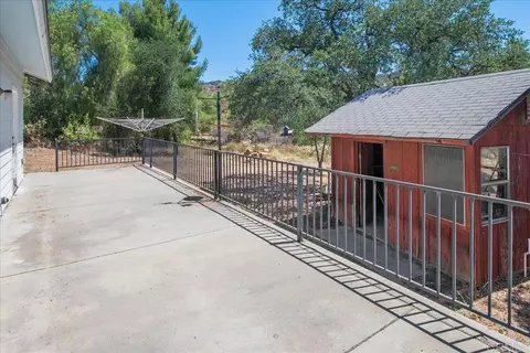 Exterior - 20899 Black Canyon Rd, Ramona, CA 92065 photo 10 of 19