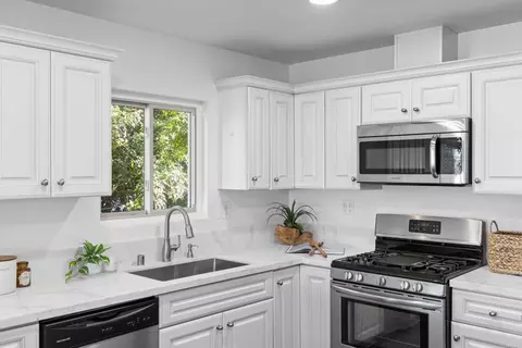 Kitchen - 3745 Fenwick Dr, Spring Valley, CA 91977 photo 2 of 3