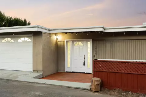 Exterior - 3745 Fenwick Dr, Spring Valley, CA 91977 photo 14 of 20