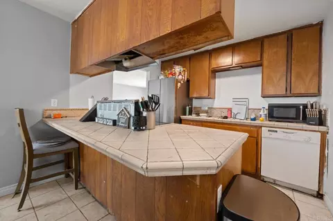 Kitchen - 1640 Maple Dr #2, Chula Vista, CA 91911 photo 1 of 3