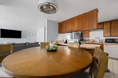 Dining - 1640 Maple Dr #2, Chula Vista, CA 91911 photo 2 of 2
