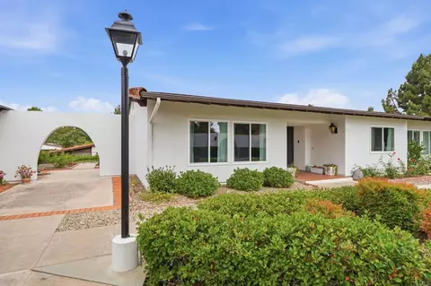 16555 Caminito Vecinos #39, San Diego, CA 92128