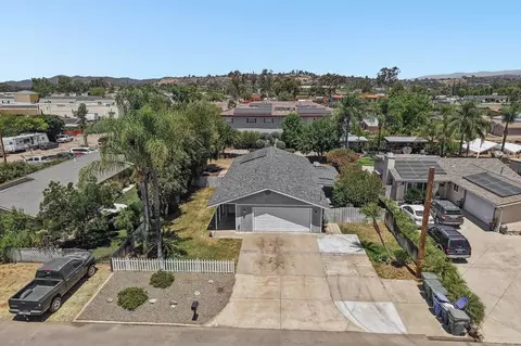 View/Area - 1241 E St, Ramona, CA 92065 photo 11 of 12