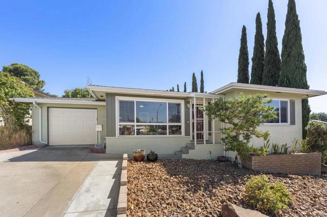 4142 Vista Grande Dr, San Diego, CA 92115