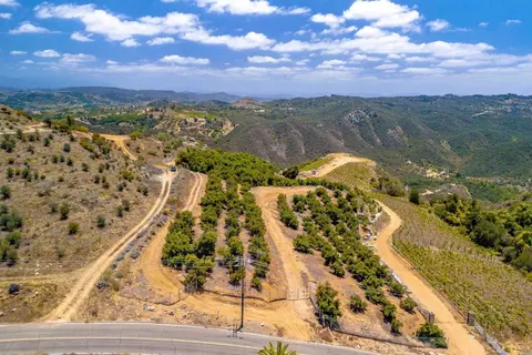 1 Los Gatos Rd, Temecula, CA 92590 photo 7