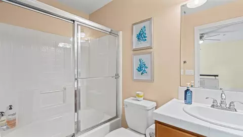 Bath - 150 Via Montisi, Santee, CA 92071 photo 5 of 5