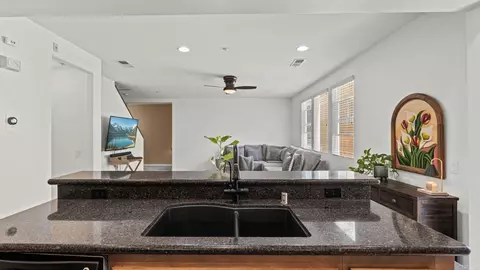 Kitchen - 150 Via Montisi, Santee, CA 92071 photo 2 of 3