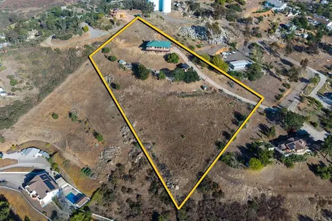 View/Area - 11687 Valle Vista Rd, Lakeside, CA 92040 photo 1 of 7