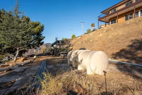 Exterior - 11687 Valle Vista Rd, Lakeside, CA 92040 photo 15 of 17