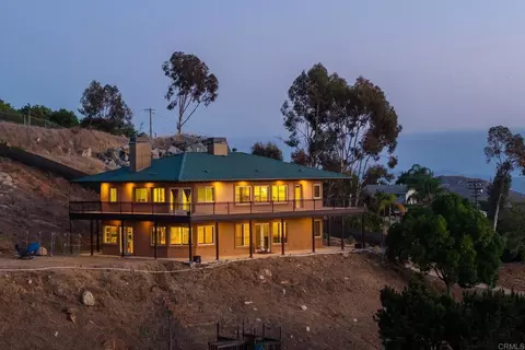 Exterior - 11687 Valle Vista Rd, Lakeside, CA 92040 photo 2 of 17