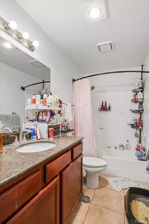 Bath - 12805 Mapleview St #8, Lakeside, CA 92040 photo 1 of 1