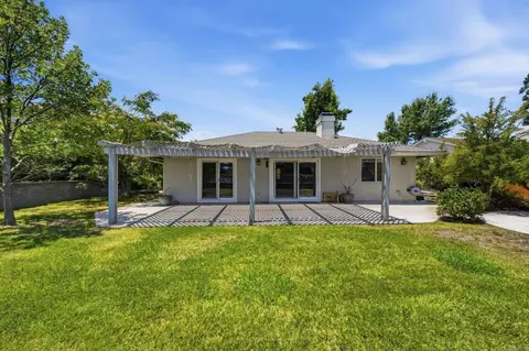 Exterior - 42230 Cosmic Dr, Temecula, CA 92592 photo 4 of 8