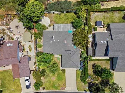 View/Area - 42230 Cosmic Dr, Temecula, CA 92592 photo 1 of 4