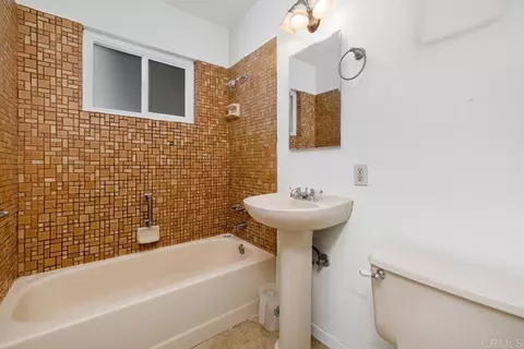Bath - 9355 Starcrest Dr, Santee, CA 92071 photo 1 of 1
