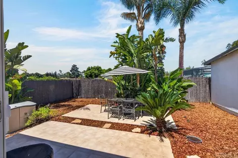 Exterior - 850 N 4th St, El Cajon, CA 92019 photo 5 of 10