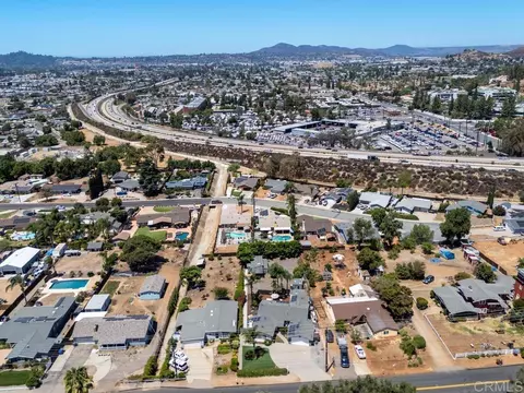 View/Area - 850 N 4th St, El Cajon, CA 92019 photo 6 of 8