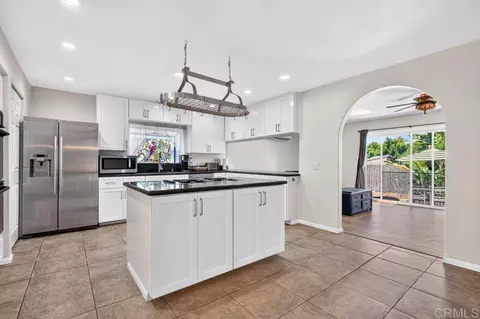 Kitchen - 850 N 4th St, El Cajon, CA 92019 photo 2 of 5