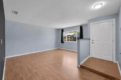 Living - 413 11th St, Ramona, CA 92065 photo 1 of 3