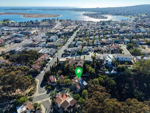 2838 Bay Canyon Ct, San Diego, CA 92117