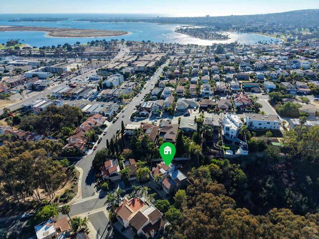 2838 Bay Canyon Ct, San Diego, CA 92117