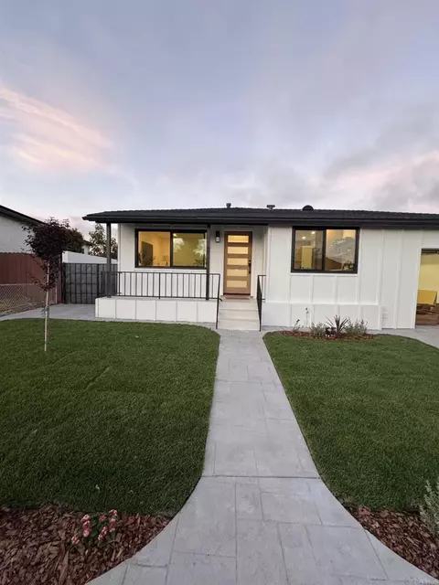 2868 Wyandotte Ave, San Diego, CA 92117