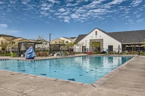 35107 Rangpur Ln, Fallbrook, CA 92028 photo 9