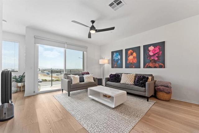 1655 Sandbanks Dr #196, San Diego, CA 92154